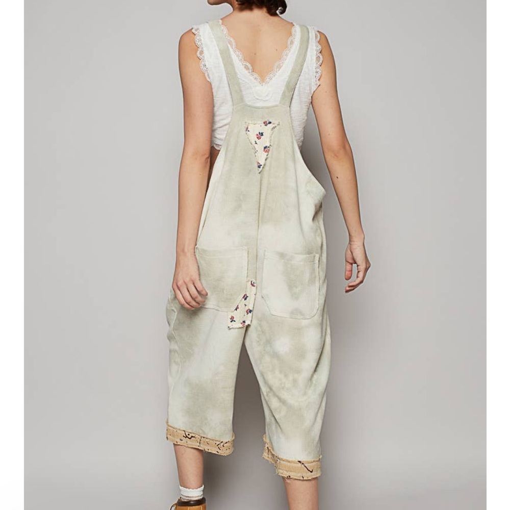 POL Cream Patchwork Cropped Overalls with Floral … - image 3